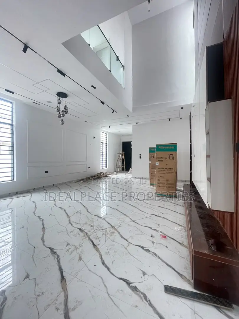 5bdrm Duplex in VGC / Ajah for sale in VGC / Ajah