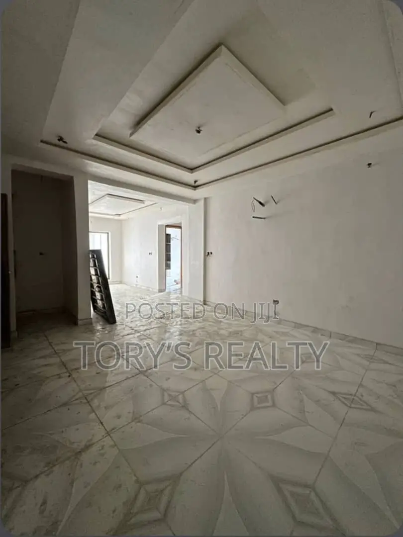 2bdrm Apartment in Lekki Phase 1 for sale in Lekki Phase 1