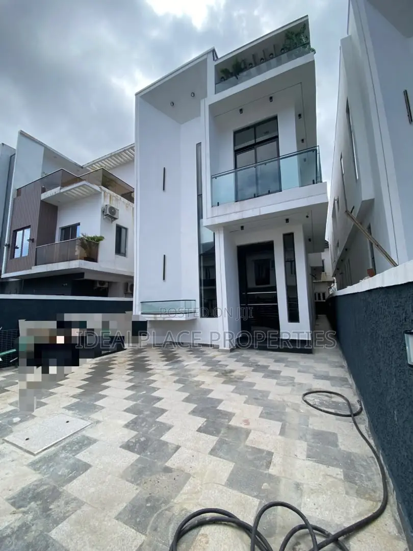 4bdrm Duplex in VGC / Ajah for sale in VGC / Ajah