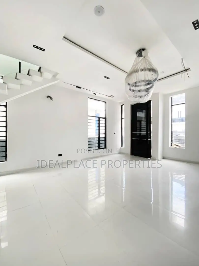 4bdrm Duplex in VGC / Ajah for sale in VGC / Ajah