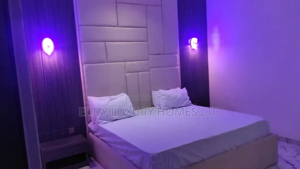 26 Rooms Luxury Hotel for Sale in the Heart of Town in Uyo in Uyo