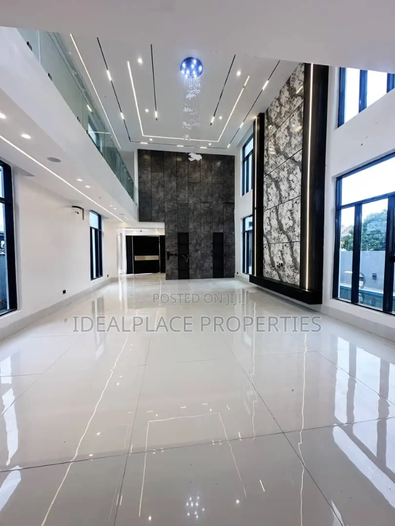 5bdrm Duplex in VGC / Ajah for sale in VGC / Ajah