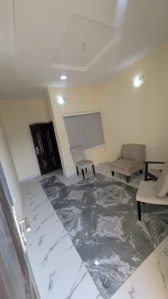 4bdrm Duplex in Shelter Afrique for rent in Uyo