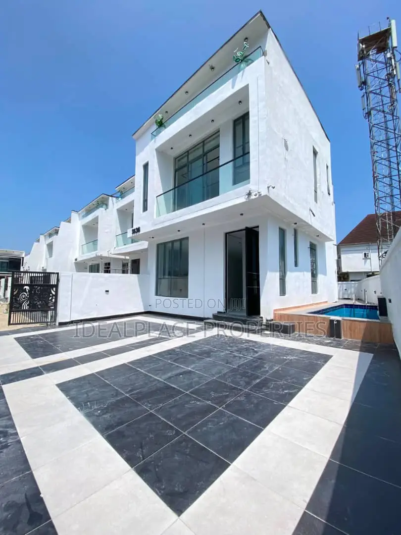 4bdrm Duplex in Chevron for sale in Chevron