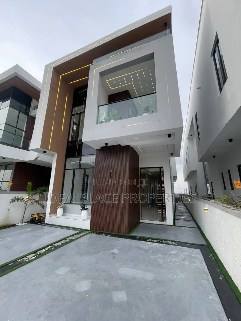 5bdrm Duplex in Ado / Ajah for sale in Ado / Ajah