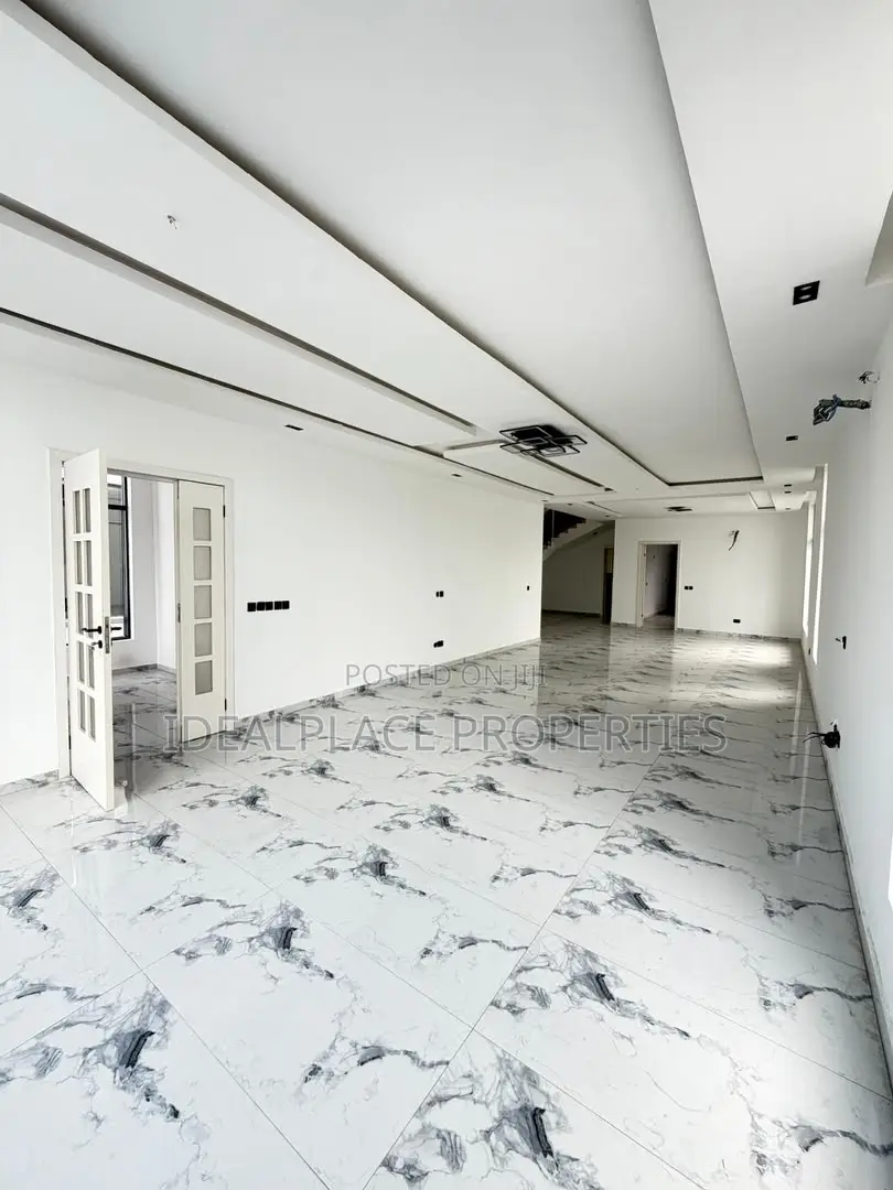5bdrm Duplex in Royal Garden Estate, VGC / Ajah for sale in VGC / Ajah