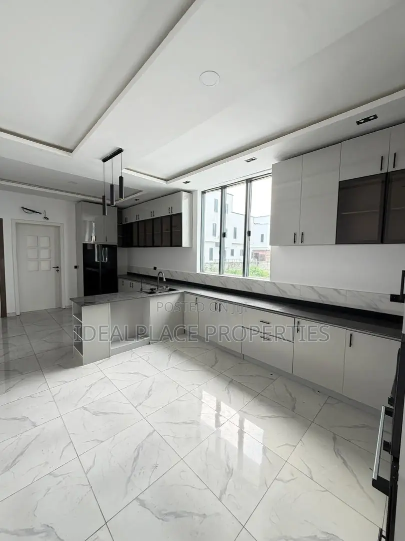 5bdrm Duplex in Royal Garden Estate, VGC / Ajah for sale in VGC / Ajah
