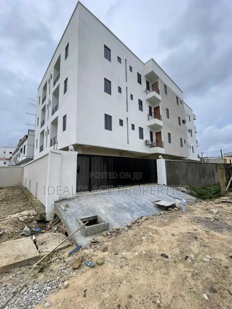 Furnished 1bdrm Apartment in Chevron for sale in Chevron