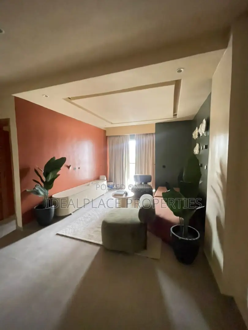 Furnished 1bdrm Apartment in Chevron for sale in Chevron