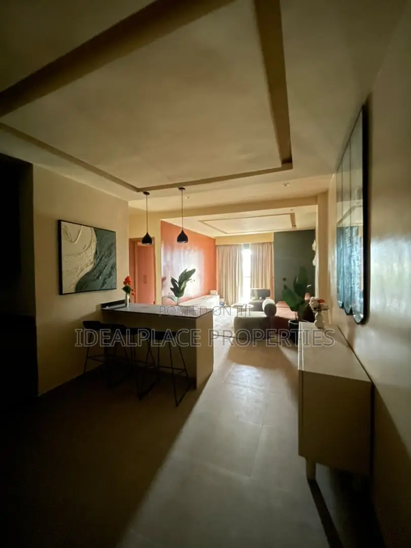 Furnished 1bdrm Apartment in Chevron for sale in Chevron