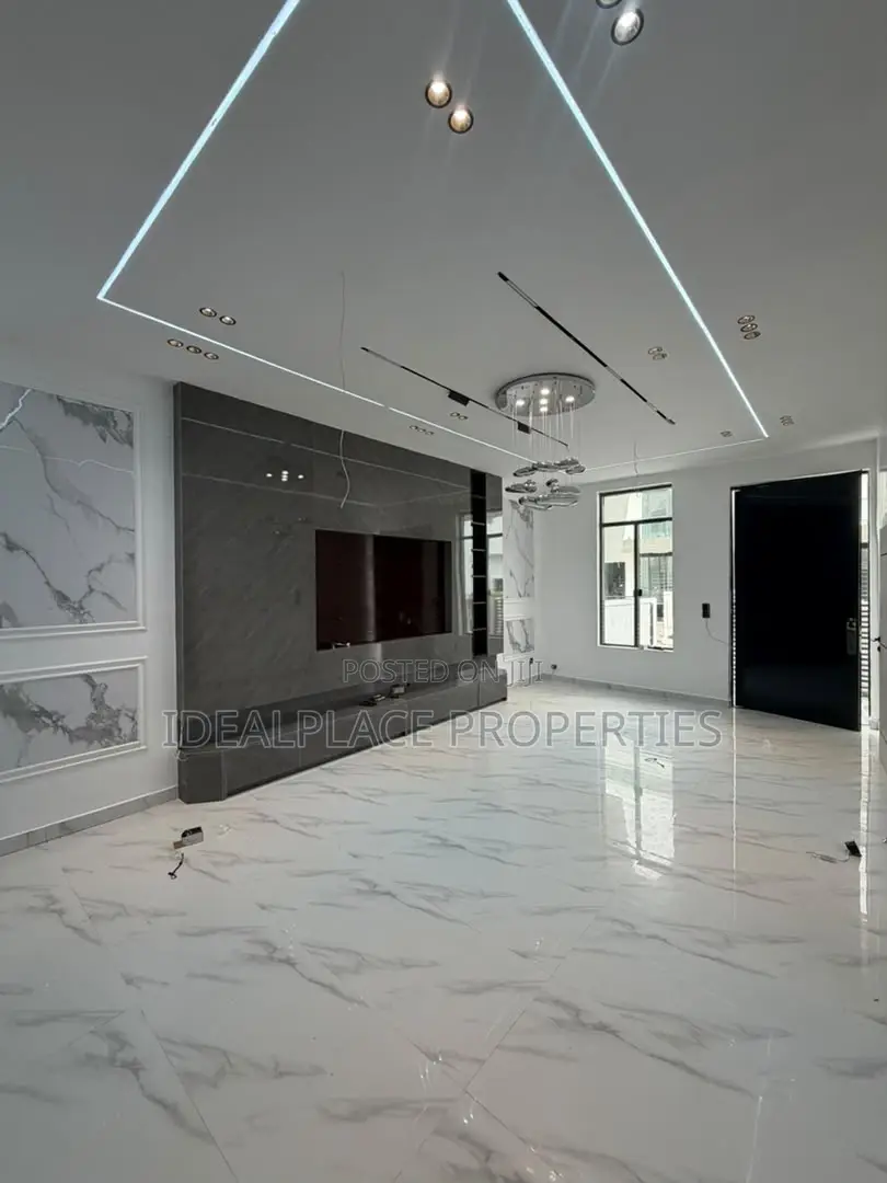 4bdrm Duplex in Ado / Ajah for sale in Ado / Ajah