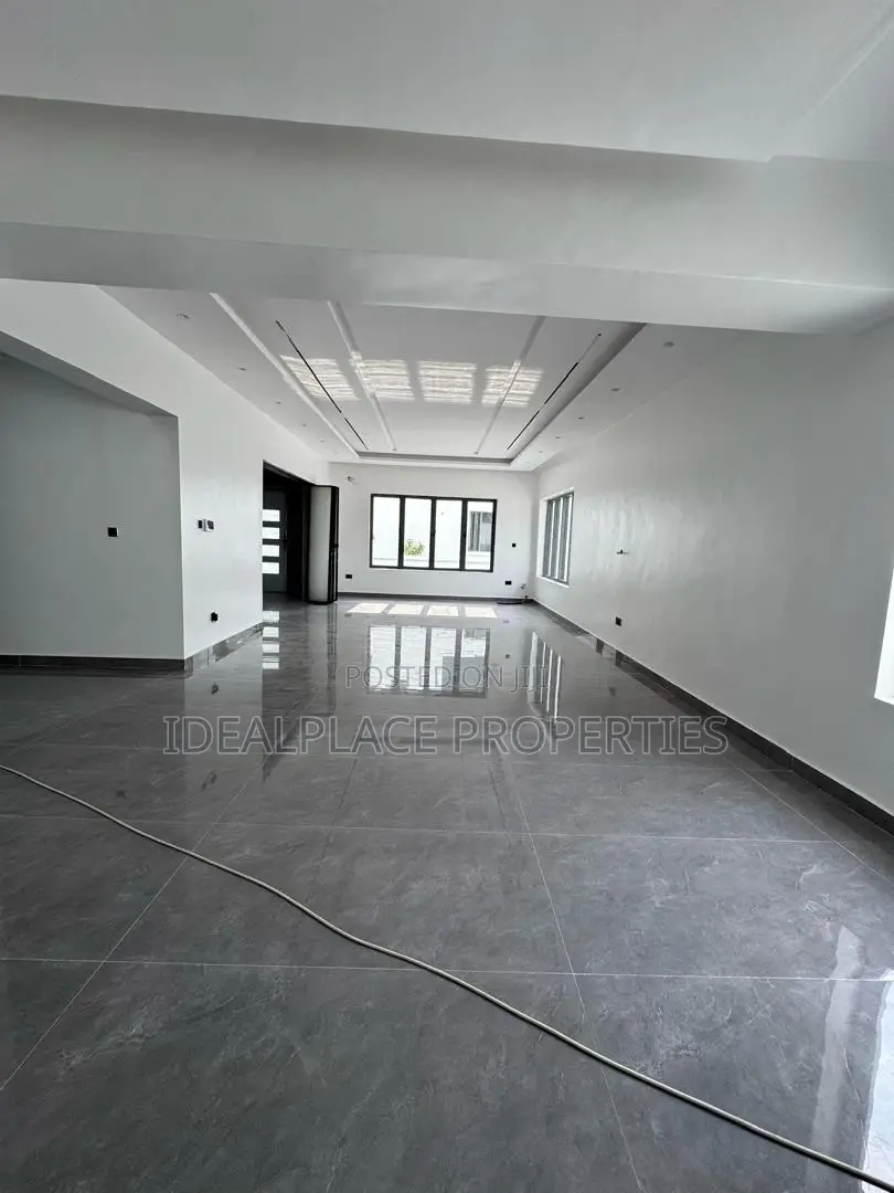 5bdrm Duplex in Royal Garden Estate, VGC / Ajah for sale in VGC / Ajah