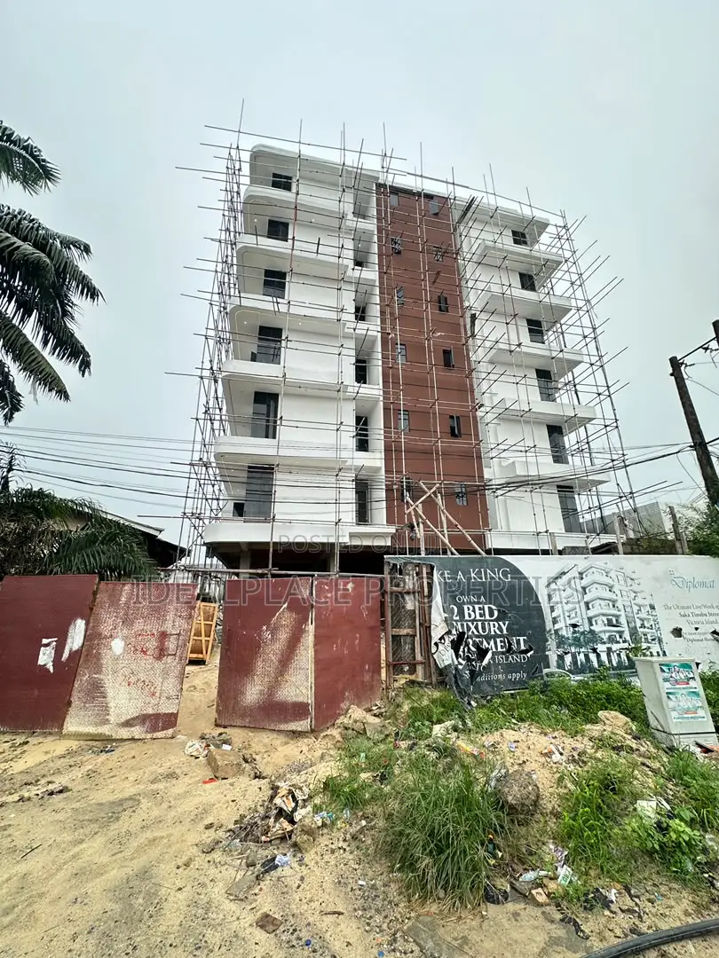 2bdrm Apartment in Saka Tinubu for sale in Saka Tinubu
