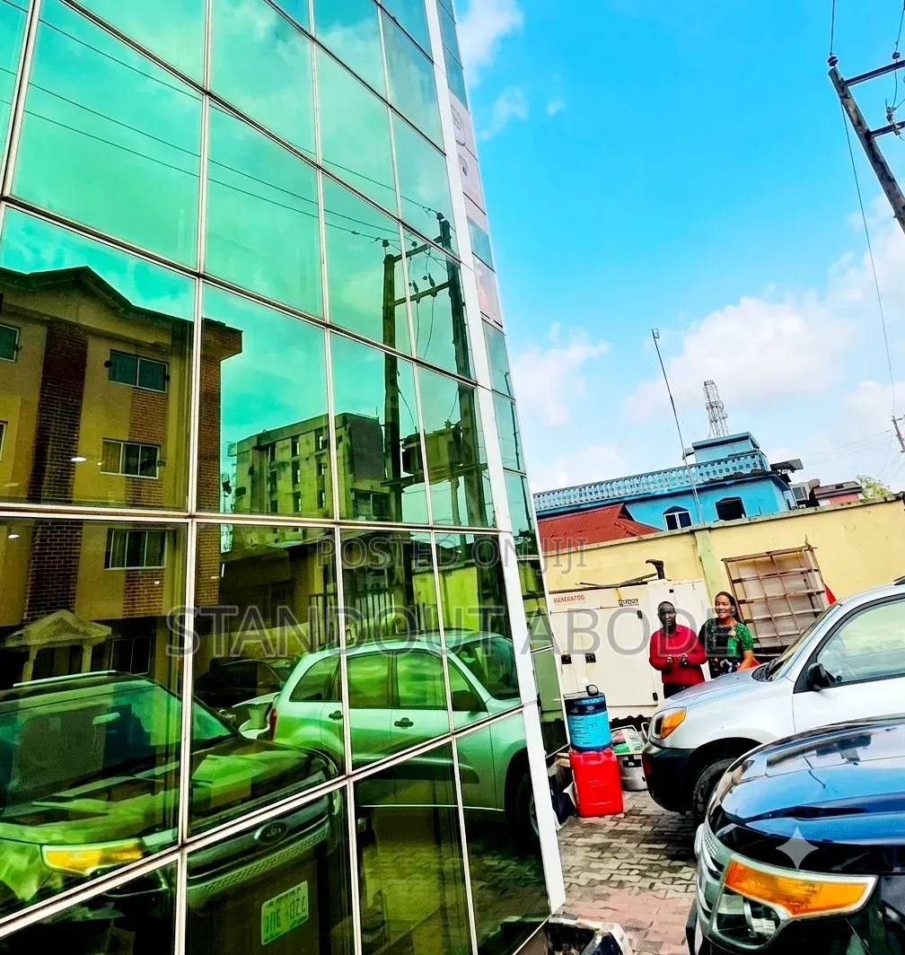 This Building Is Suitable for Hotel, Office Space, Hospital for Sale in Adeniyi Jones