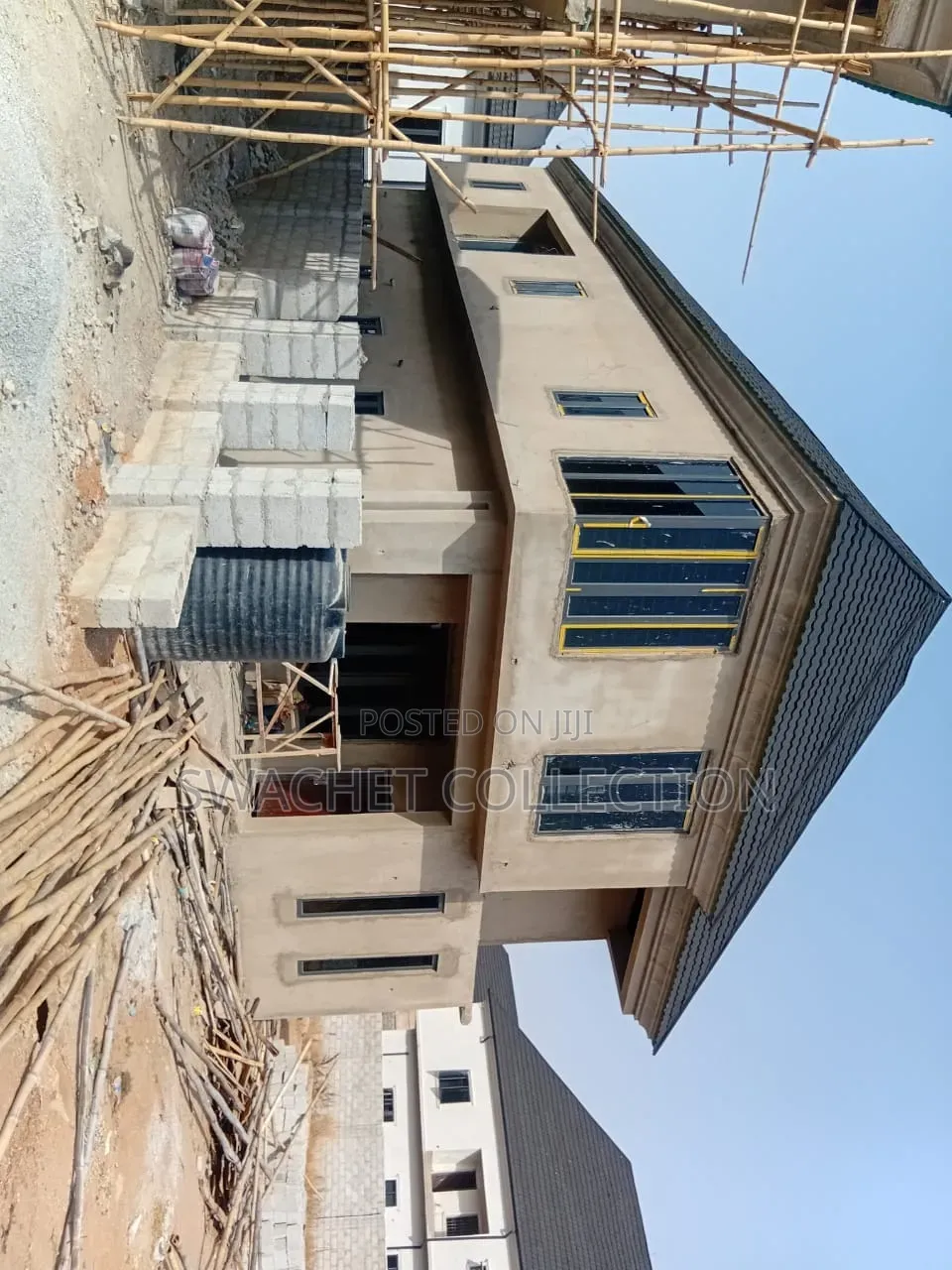 5bdrm Duplex in Sabon Lugbe for sale in Sabon Lugbe
