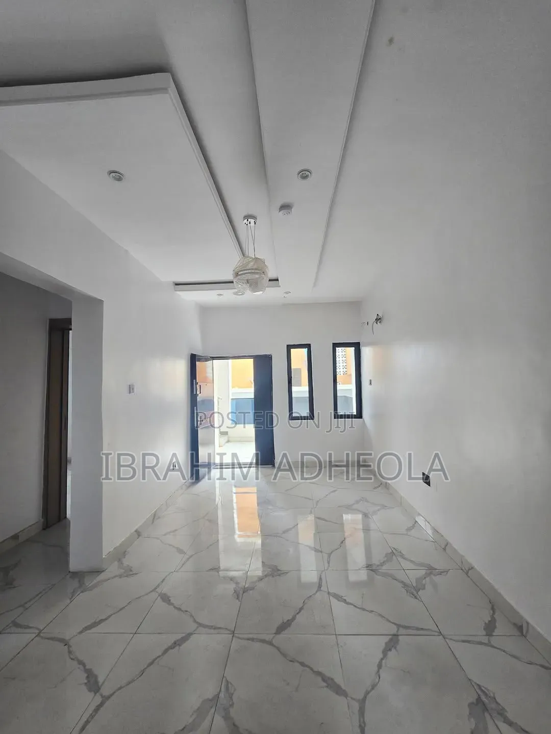 2bdrm Apartment in Ogudu for sale in Ogudu Road