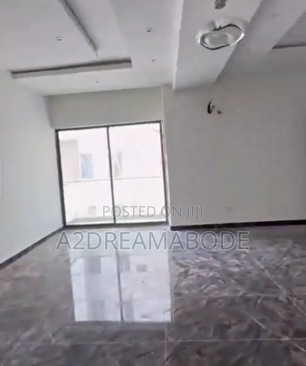 3bdrm Apartment in Yaba, Alagomeji for rent in Alagomeji
