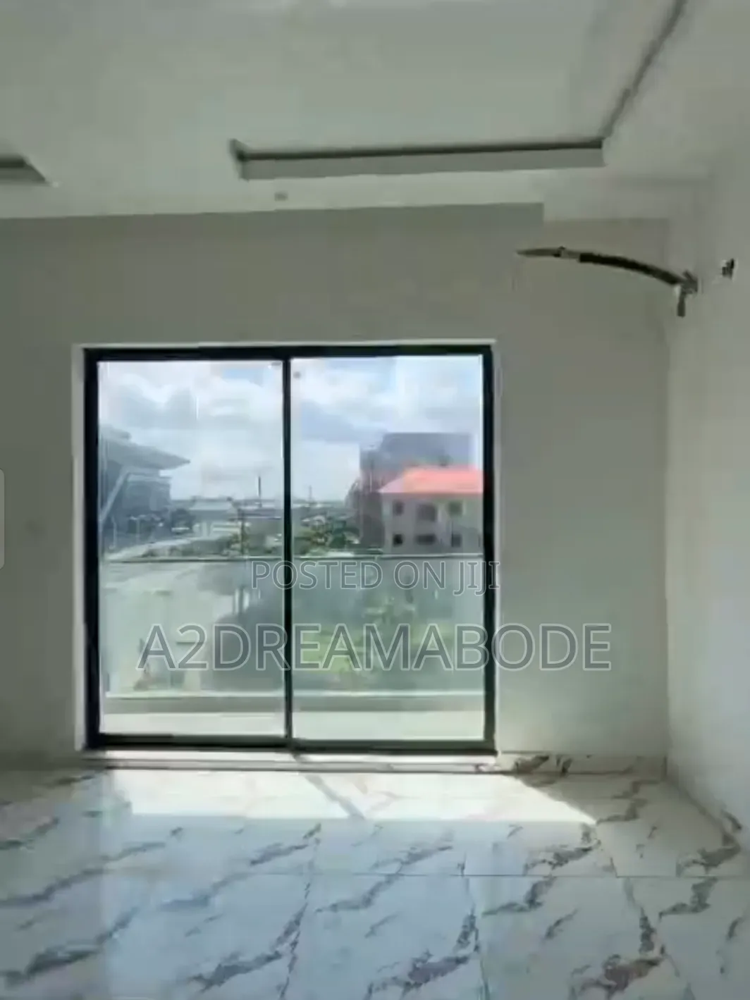 3bdrm Apartment in Yaba, Alagomeji for rent in Alagomeji