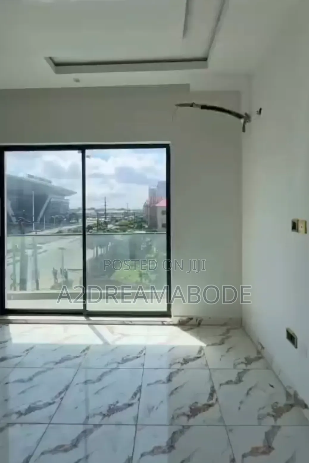 3bdrm Apartment in Yaba, Alagomeji for rent in Alagomeji