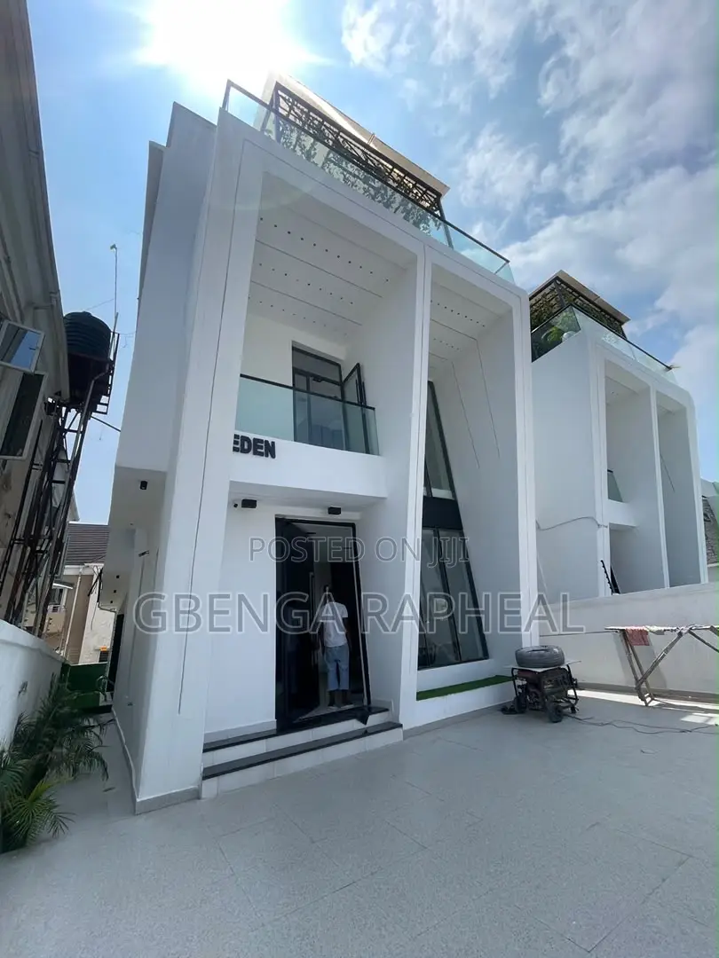 4bdrm Duplex in Ajah for sale in Ajah