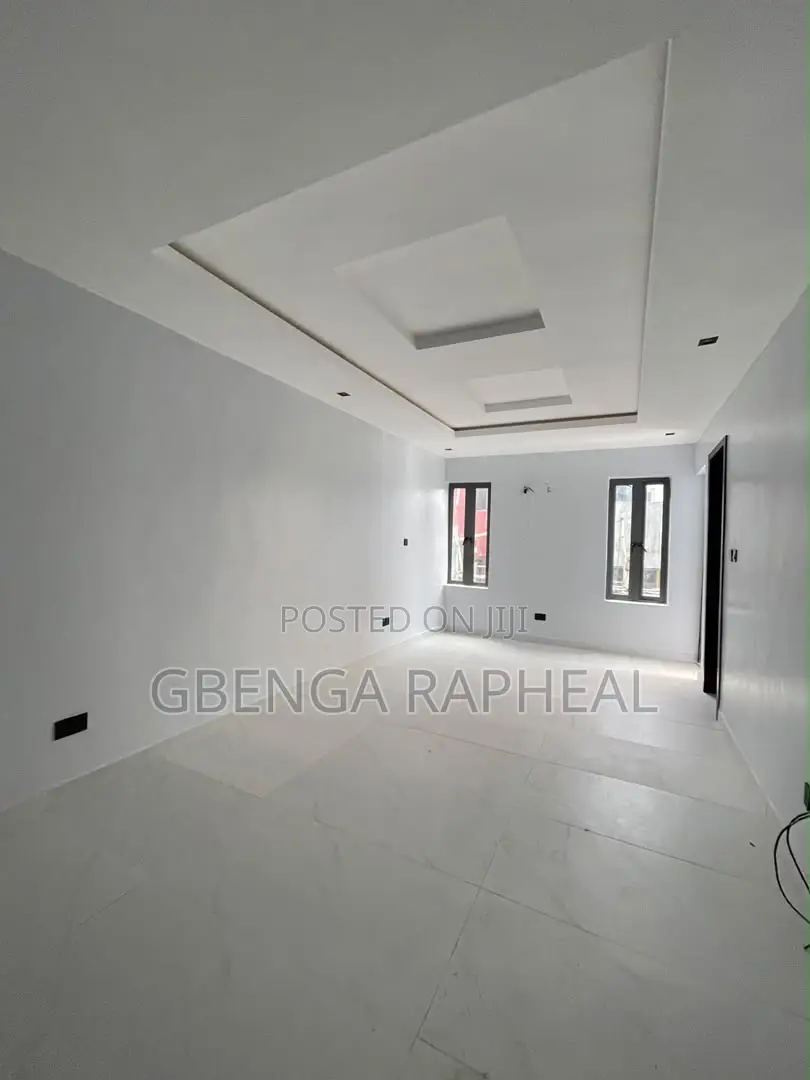 2bdrm Apartment in Ikate for sale in Ikate