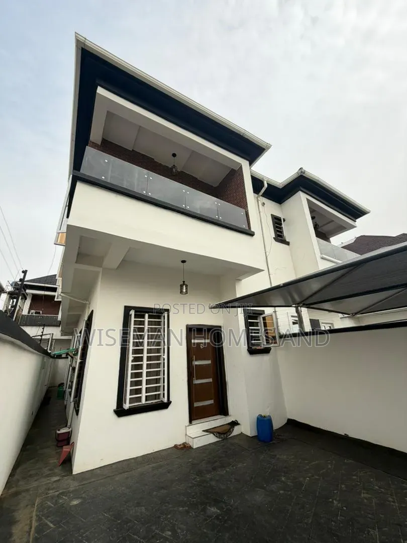 4bdrm Duplex in Ikota Lekki County for rent in Ikota