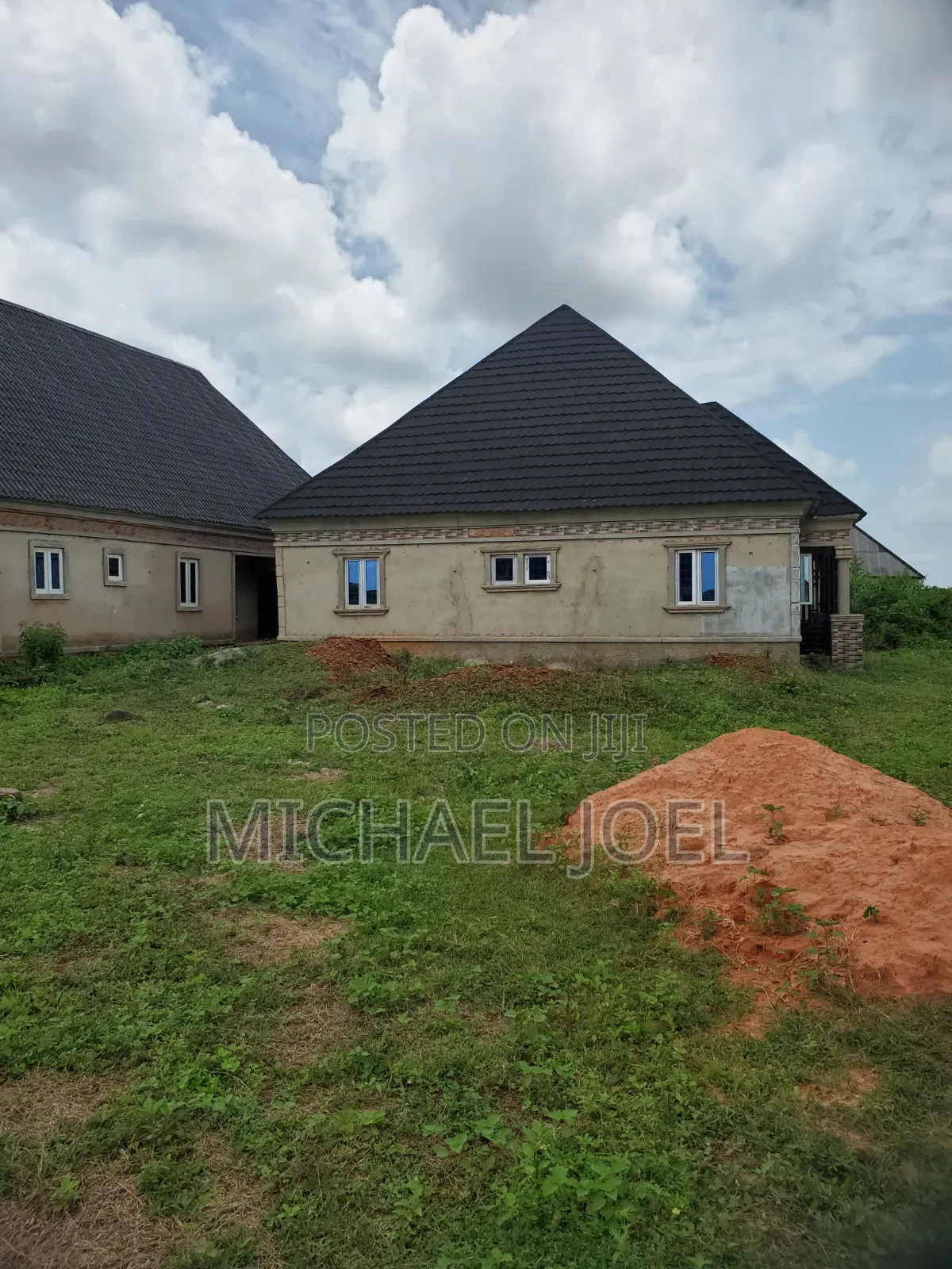 4bdrm Bungalow in Auchi for sale in Auchi