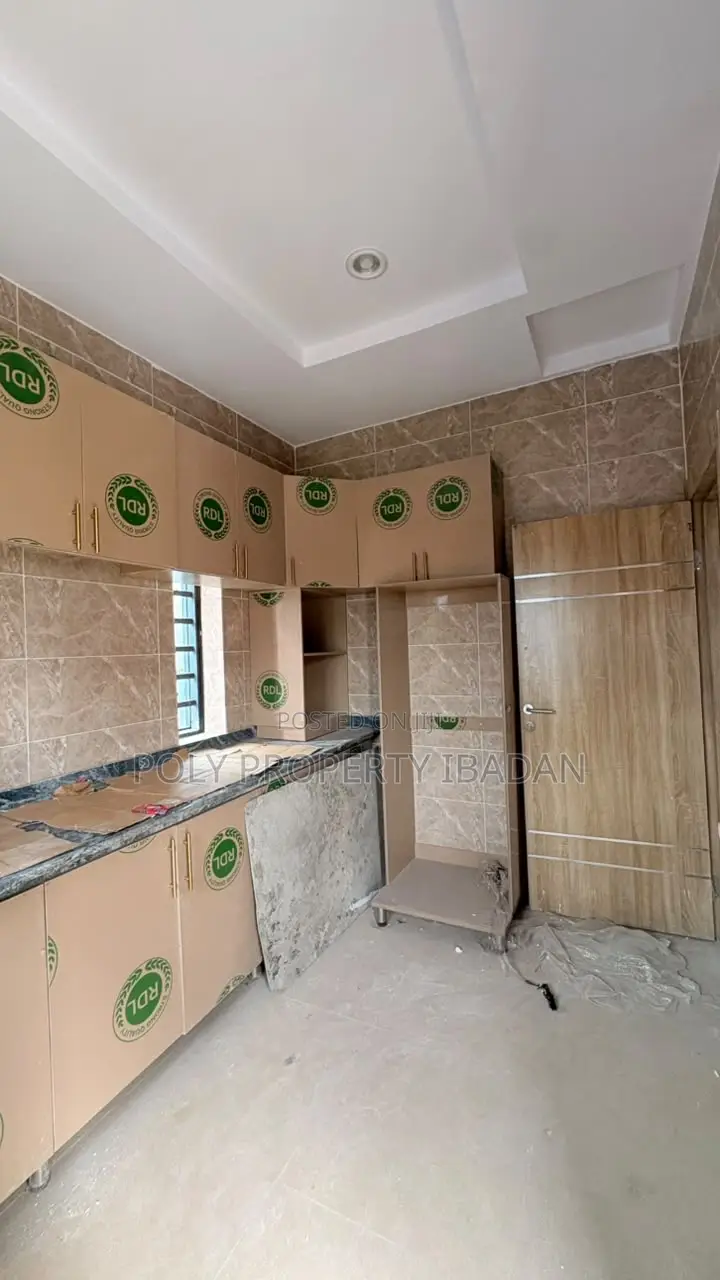 2bdrm Apartment in Kolapo Ishola Gra, Iwo Road for rent in Iwo Road