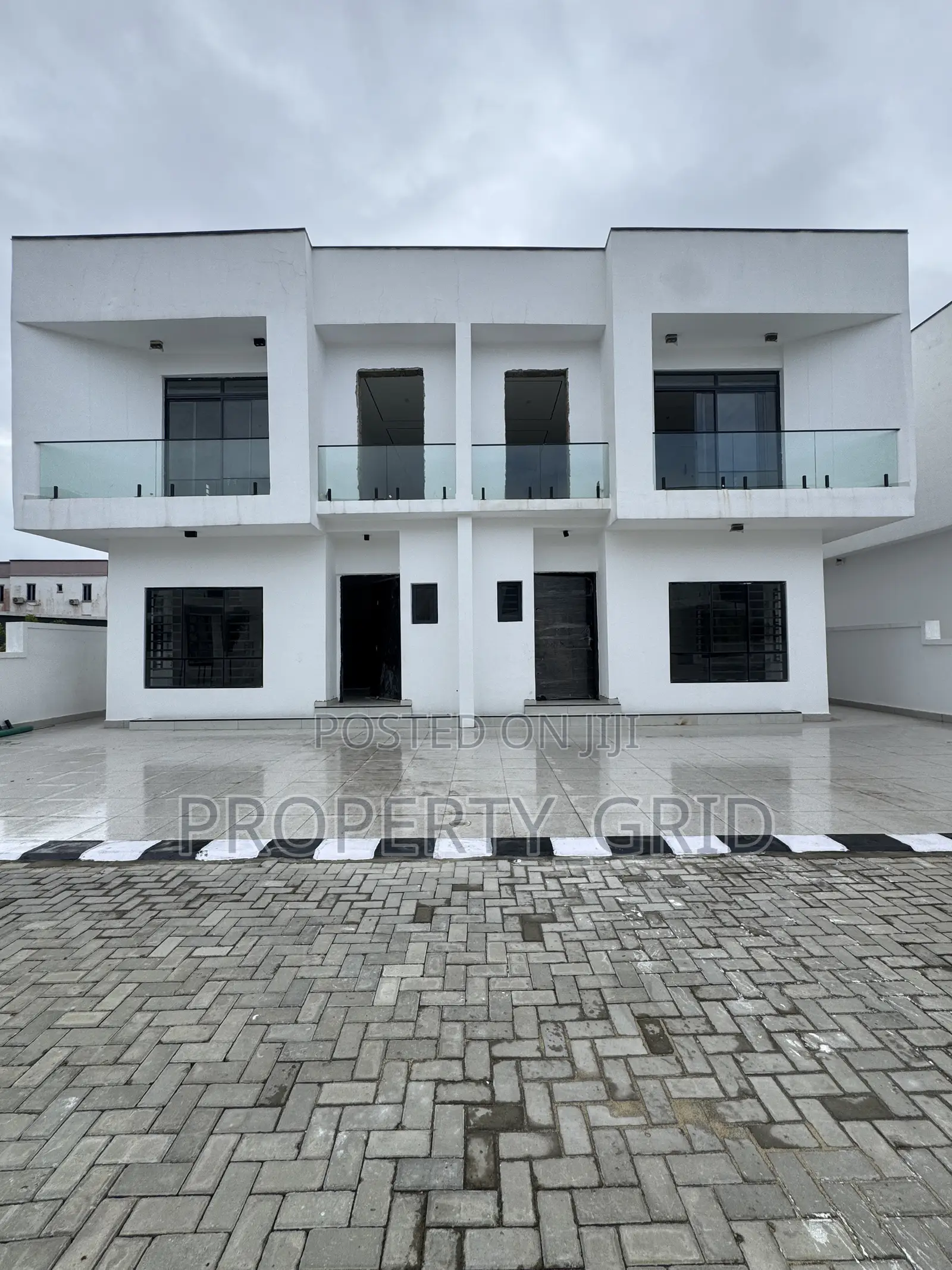 4bdrm Duplex in Orchid Estate, Lekki for sale in Lekki