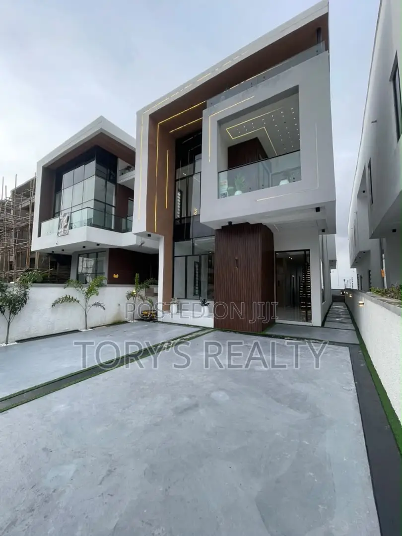 5bdrm Duplex in Ado / Ajah for sale in Ado / Ajah