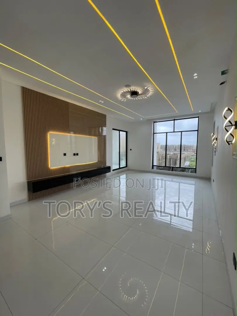 5bdrm Duplex in Ado / Ajah for sale in Ado / Ajah