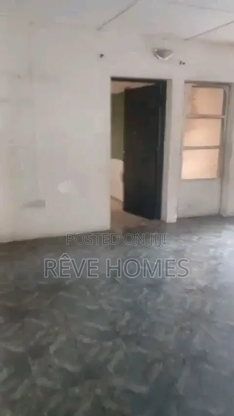 3bdrm Block of Flats in Phase 1 / Gbagada for rent in Phase 1 / Gbagada