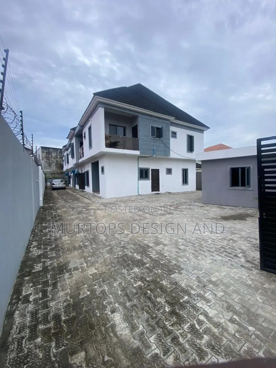 12bdrm Block of Flats in Off Lekki-Epe Expressway for sale in Off Lekki-Epe Expressway