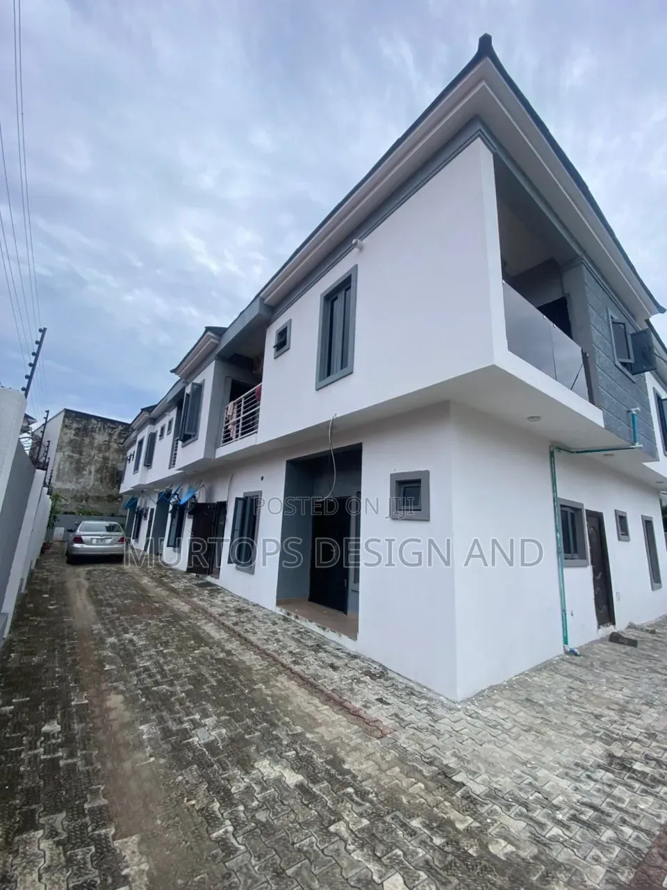 12bdrm Block of Flats in Off Lekki-Epe Expressway for sale in Off Lekki-Epe Expressway