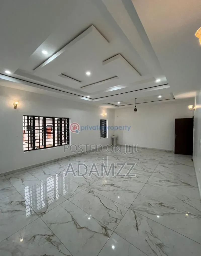 4bdrm Duplex in Enugu for sale in Enugu