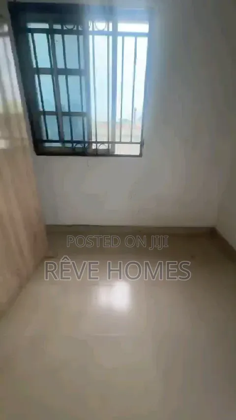 2bdrm Block of Flats in Onipanu for rent in Onipanu
