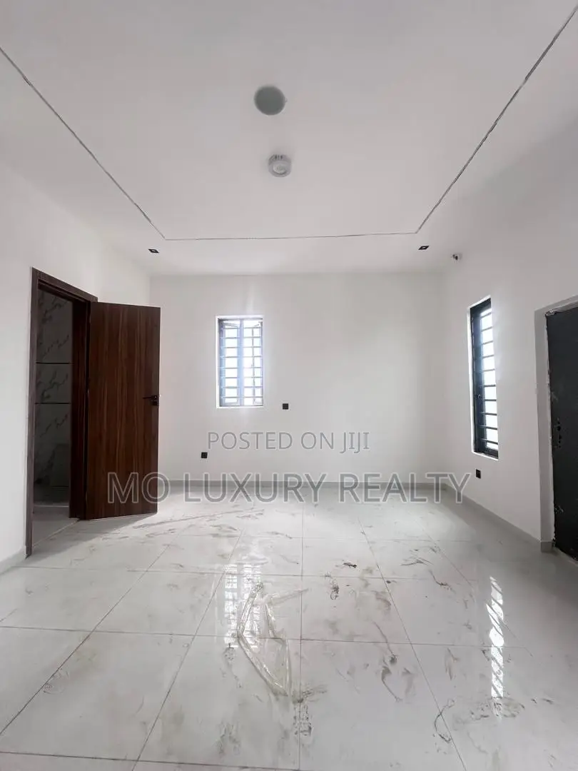 2bdrm Apartment in Victoria Gardens, VGC / Ajah for sale in VGC / Ajah