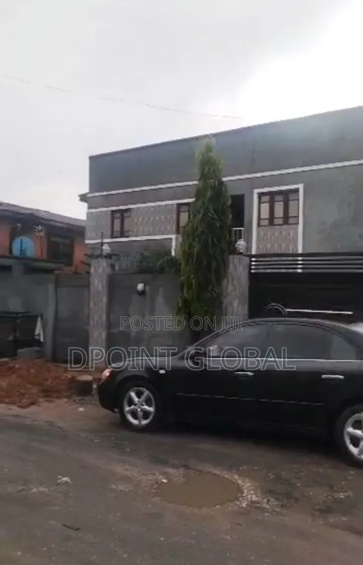 14bdrm Block of Flats in In, Lawanson for sale in Lawanson