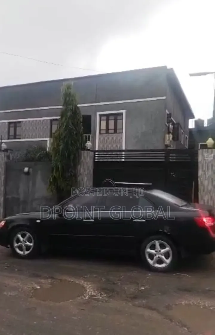 14bdrm Block of Flats in In, Lawanson for sale in Lawanson