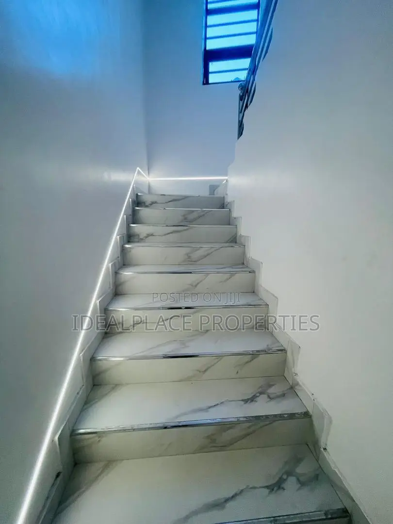 4bdrm House in Berger for sale in Berger