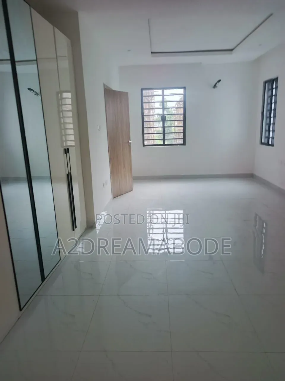 4bdrm Maisonette in Ikeja Gra for rent in Ikeja GRA