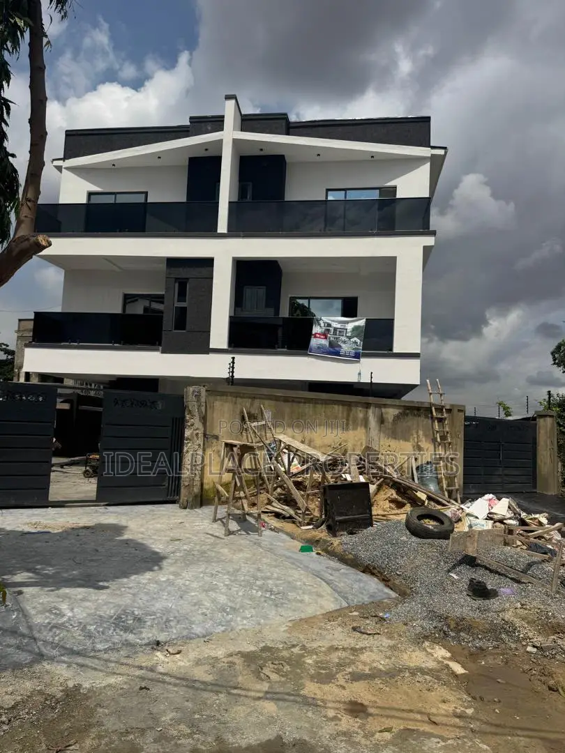 4bdrm Duplex in Omole Phase 1 for sale in Omole Phase 1
