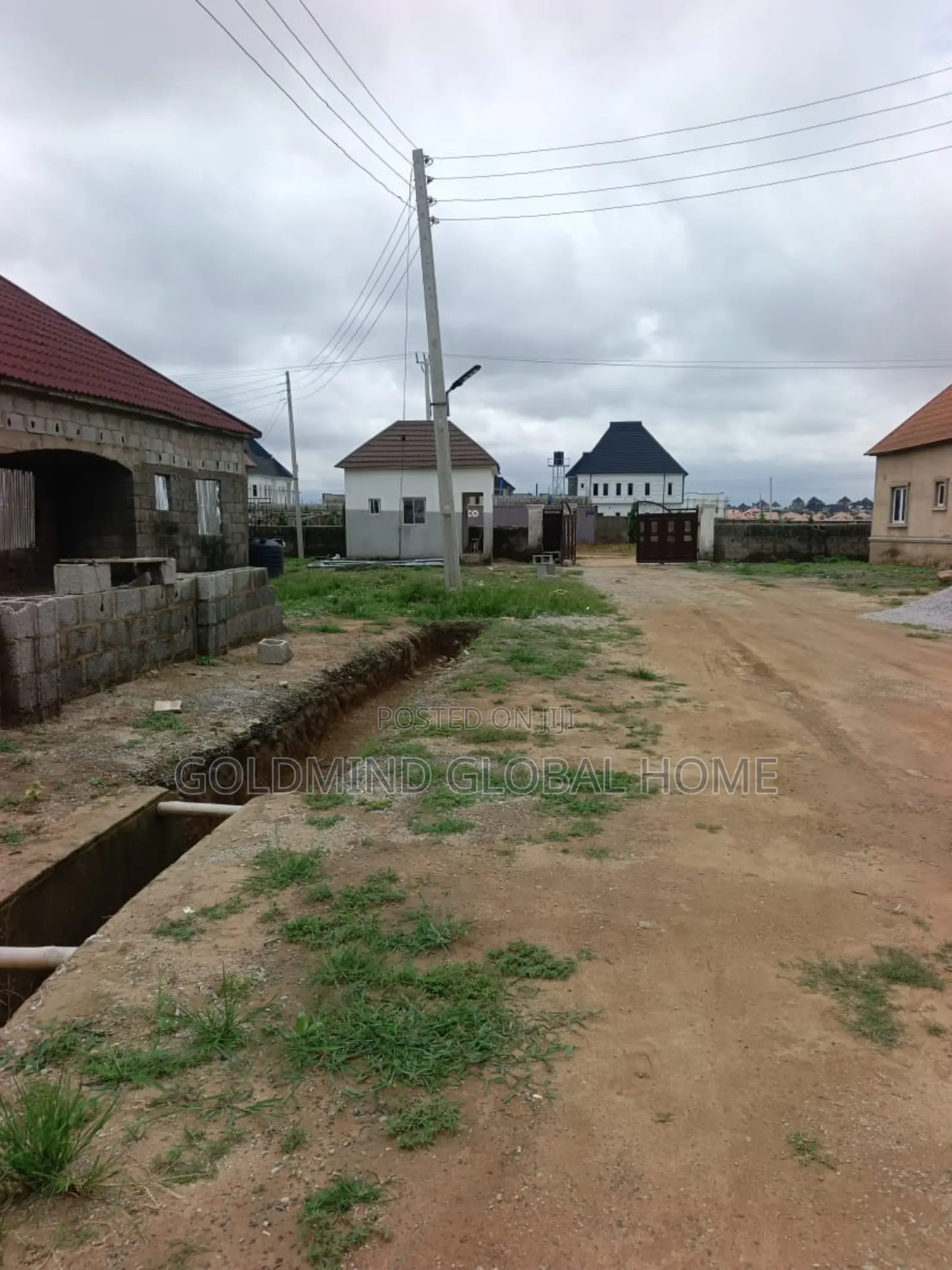 3bdrm Bungalow in Lugbe District., FHA for sale in FHA