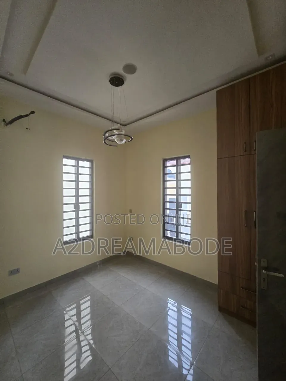 5bdrm Duplex in Omole for sale in Omole Phase 2