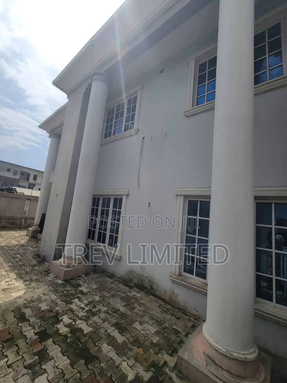 4bdrm Block of Flats in Rockstone Estate for sale in Badore