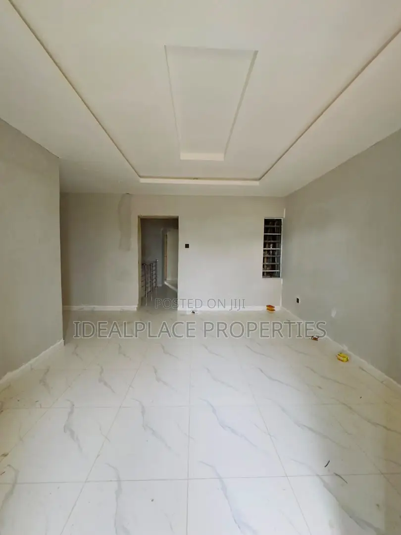 4bdrm Duplex in GRA Phase 1 for sale in GRA Phase 1