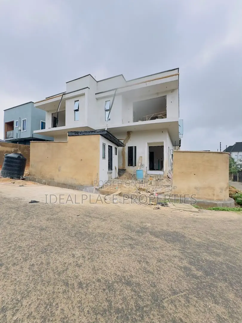 4bdrm Duplex in Omole Phase 2 for sale in Omole Phase 2