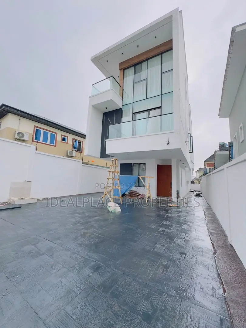 5bdrm Duplex in GRA Phase 1 for sale in GRA Phase 1