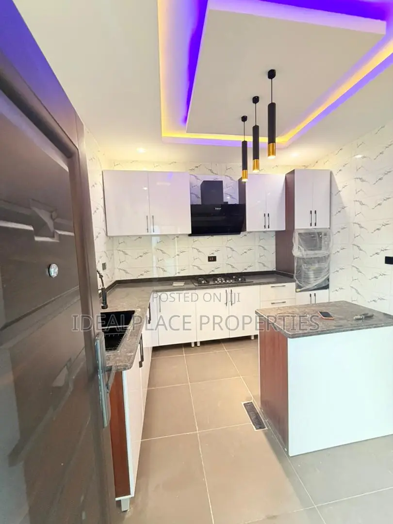 4bdrm Duplex in Oregun for sale in Oregun
