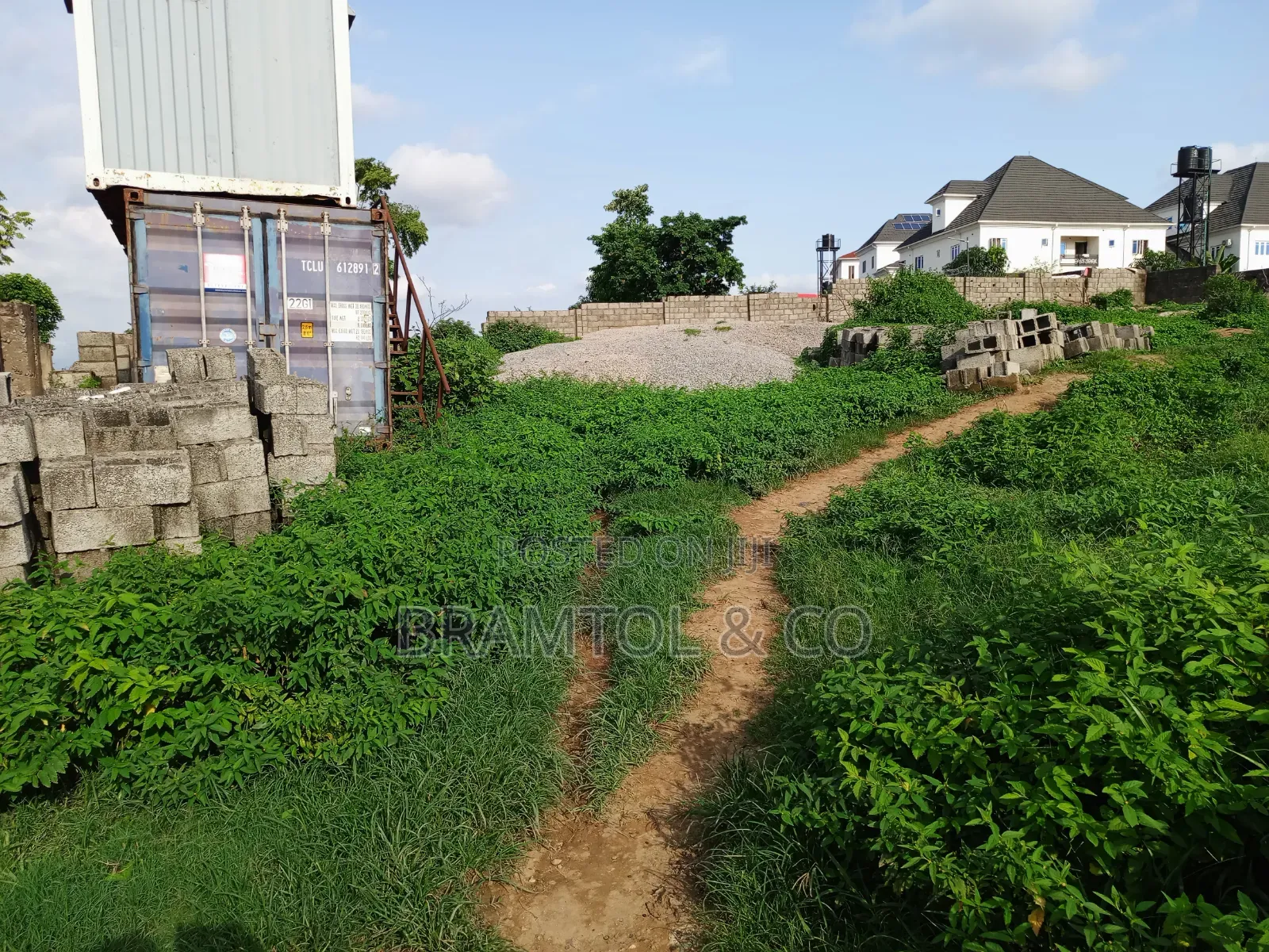 4200Sqm Residential Plot in Wuye in Wuye